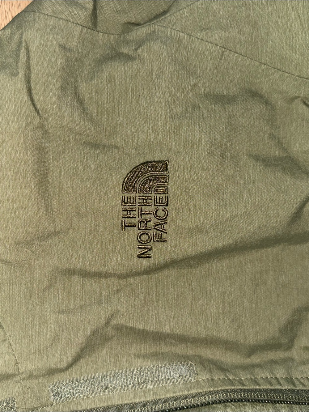 The North Face Olive Utility Shell Jacket - Picture 2 of 4